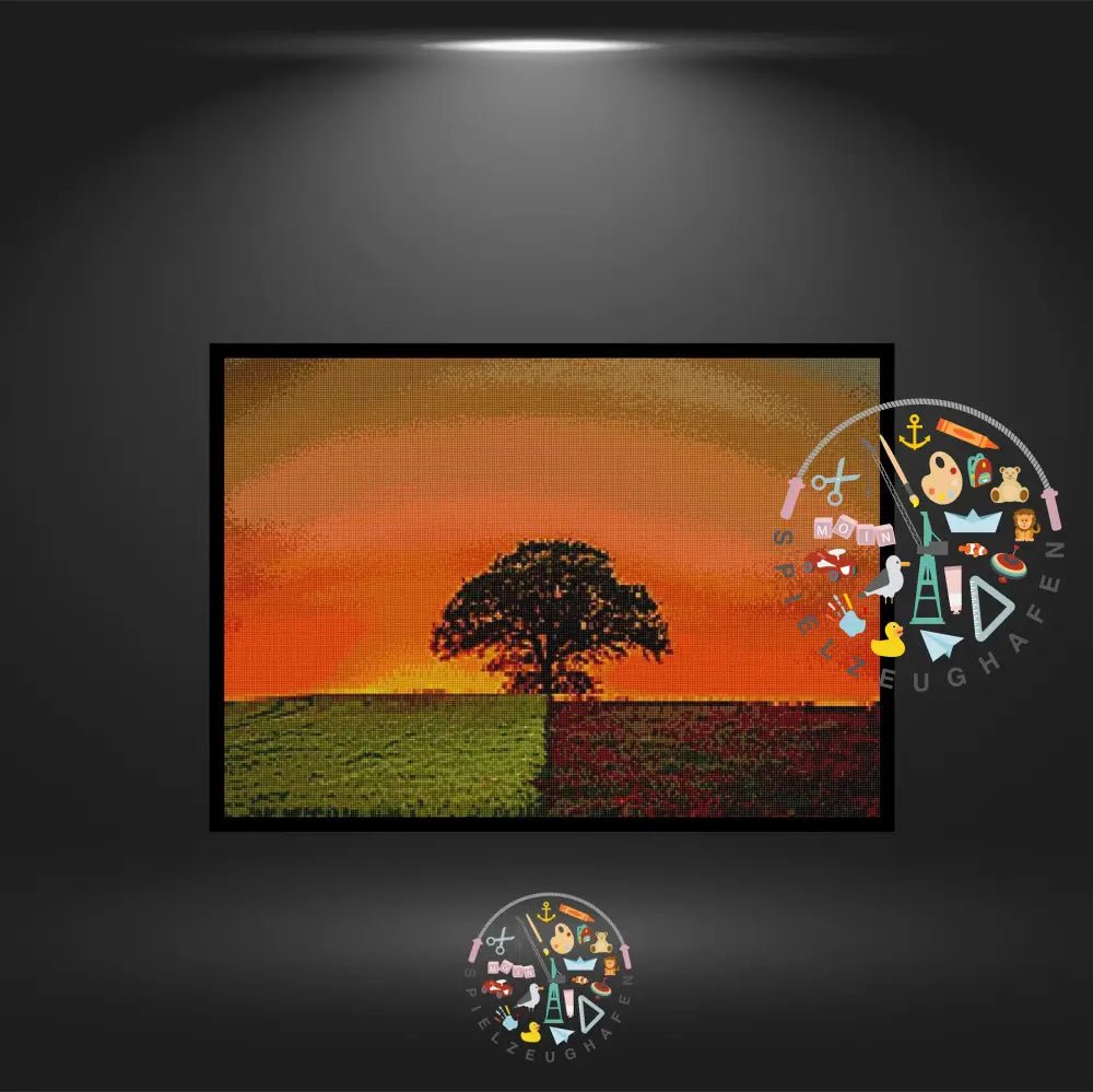 'Baum im Abendlicht' - Quadratisch (exklusiv) von Spielzeughafen