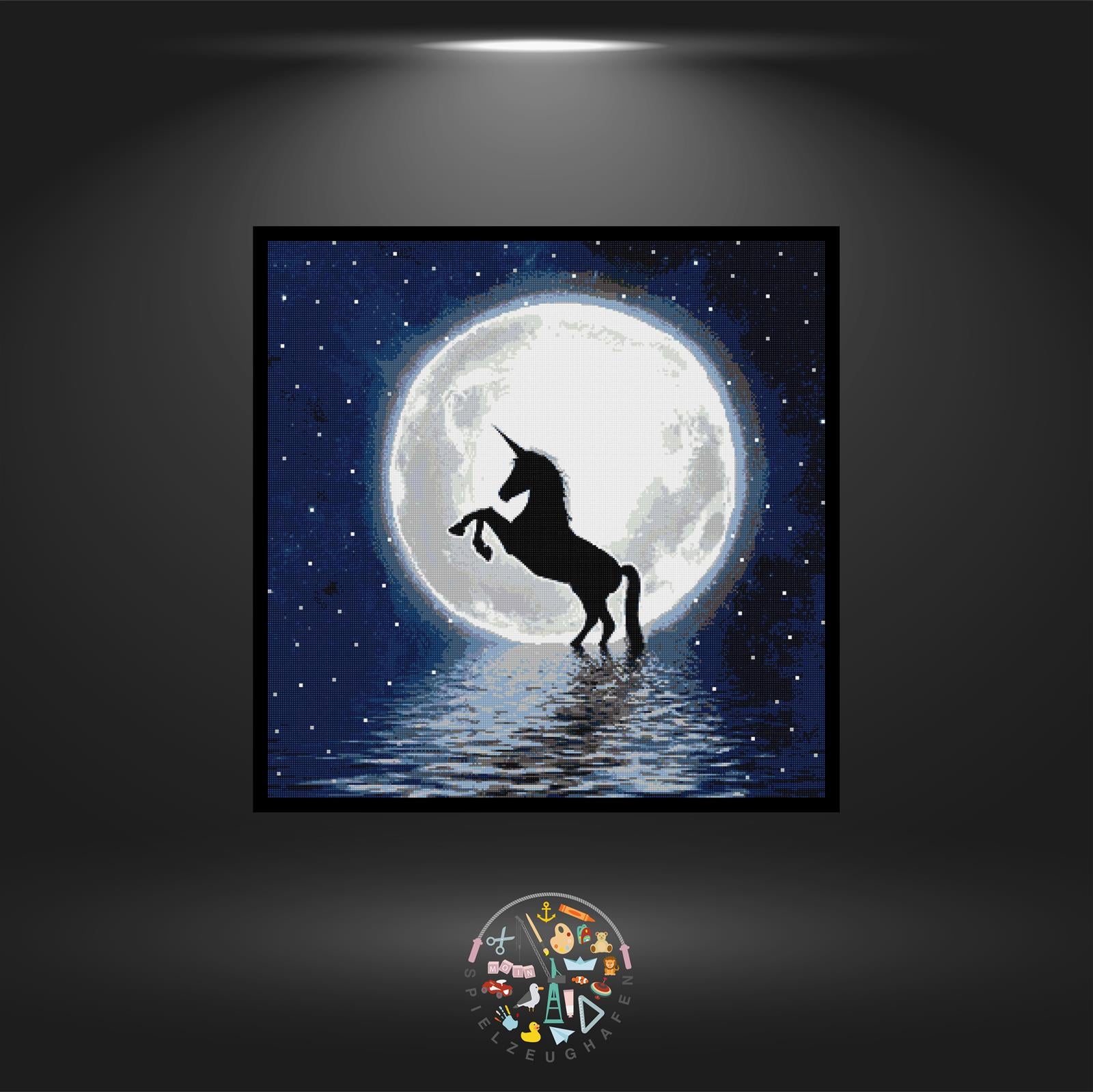 Unicorn and moon - Quadratisch + nachtleuchtend / night glow